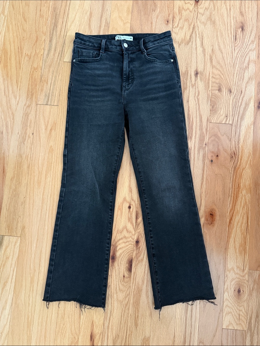 Zara Black High-Rise Cropped Straight Jeans US 4